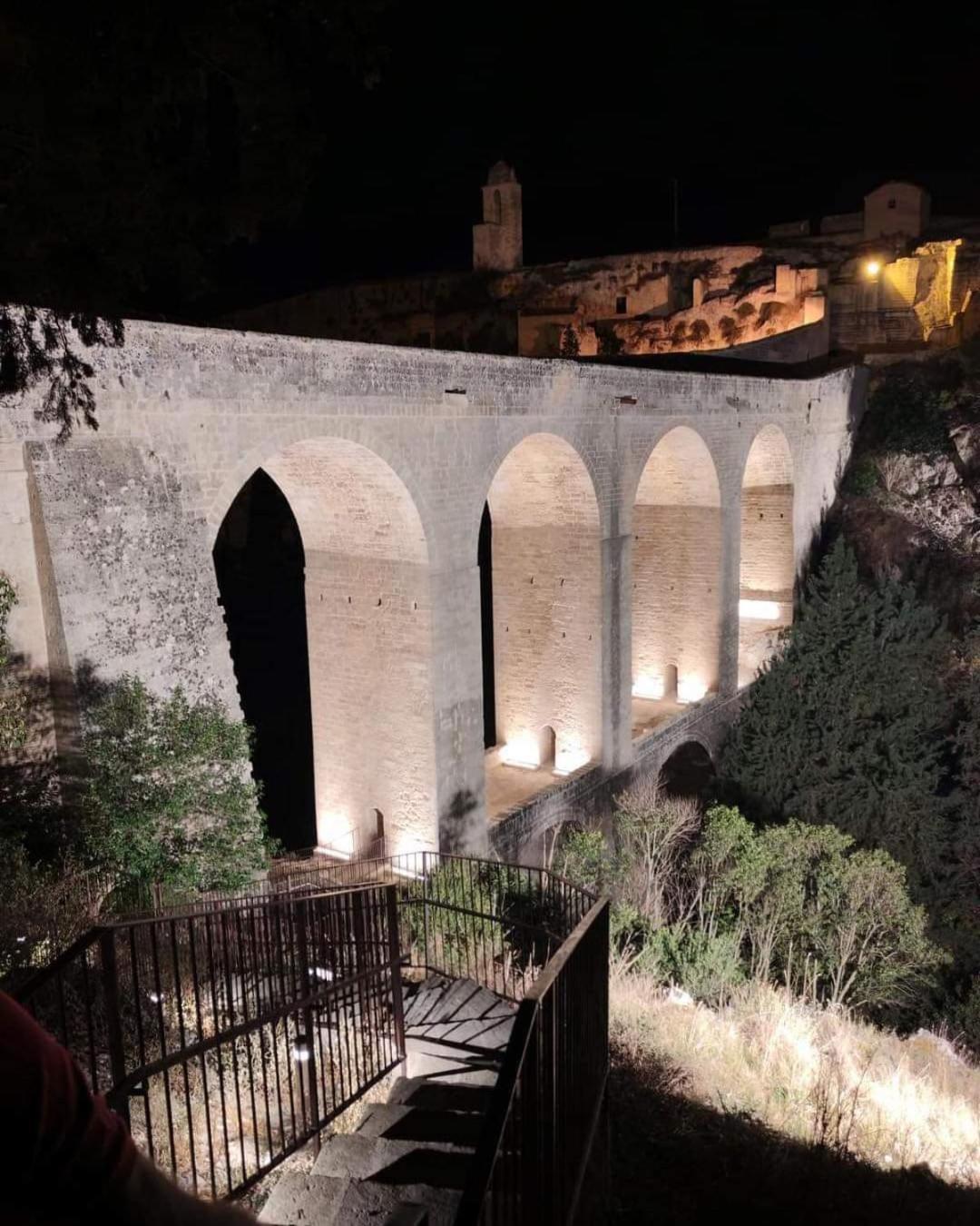 B&B Sotto L'Arco Gravina in Puglia Exterior foto